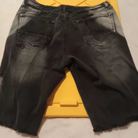 Ripped Jean Shorts - Picture 6 of 8